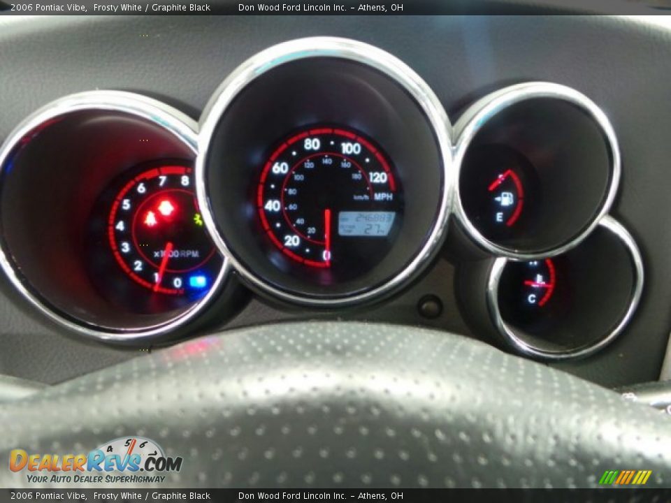 2006 Pontiac Vibe Frosty White / Graphite Black Photo #20