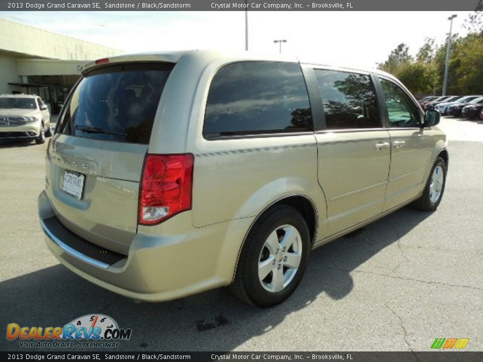 2013 Dodge Grand Caravan SE Sandstone / Black/Sandstorm Photo #10