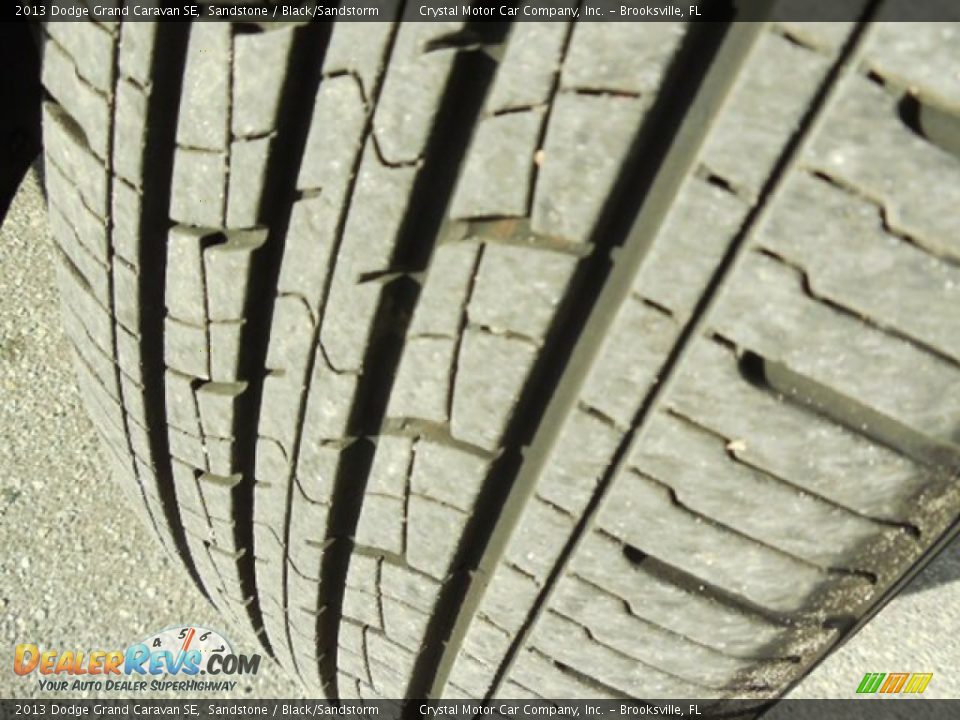 2013 Dodge Grand Caravan SE Sandstone / Black/Sandstorm Photo #17