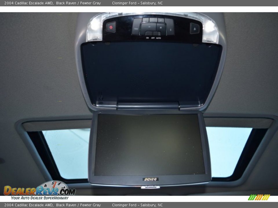 2004 Cadillac Escalade AWD Black Raven / Pewter Gray Photo #20