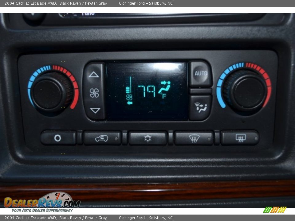 2004 Cadillac Escalade AWD Black Raven / Pewter Gray Photo #24