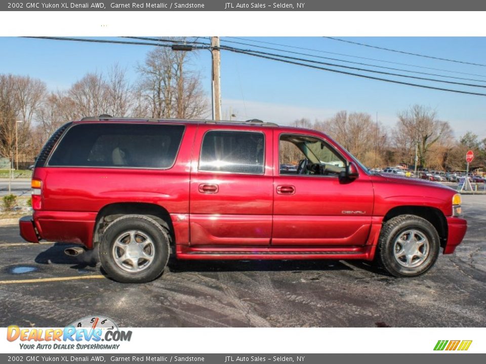 2002 GMC Yukon XL Denali AWD Garnet Red Metallic / Sandstone Photo #7