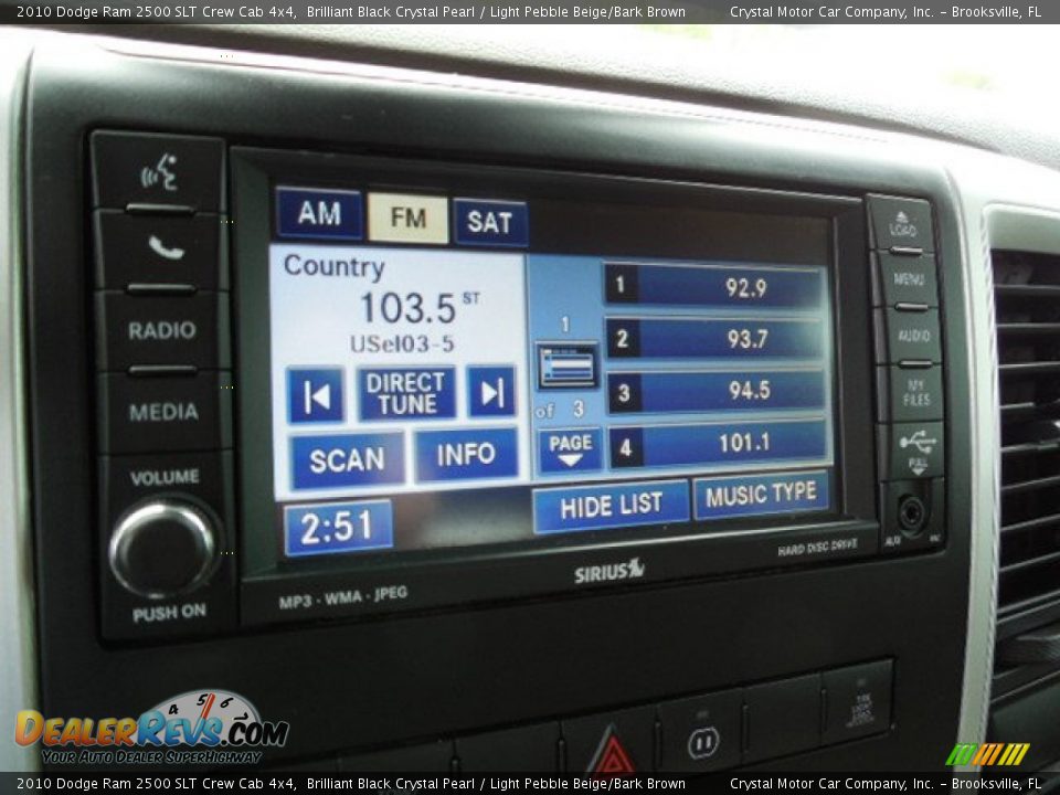 2010 Dodge Ram 2500 SLT Crew Cab 4x4 Brilliant Black Crystal Pearl / Light Pebble Beige/Bark Brown Photo #19