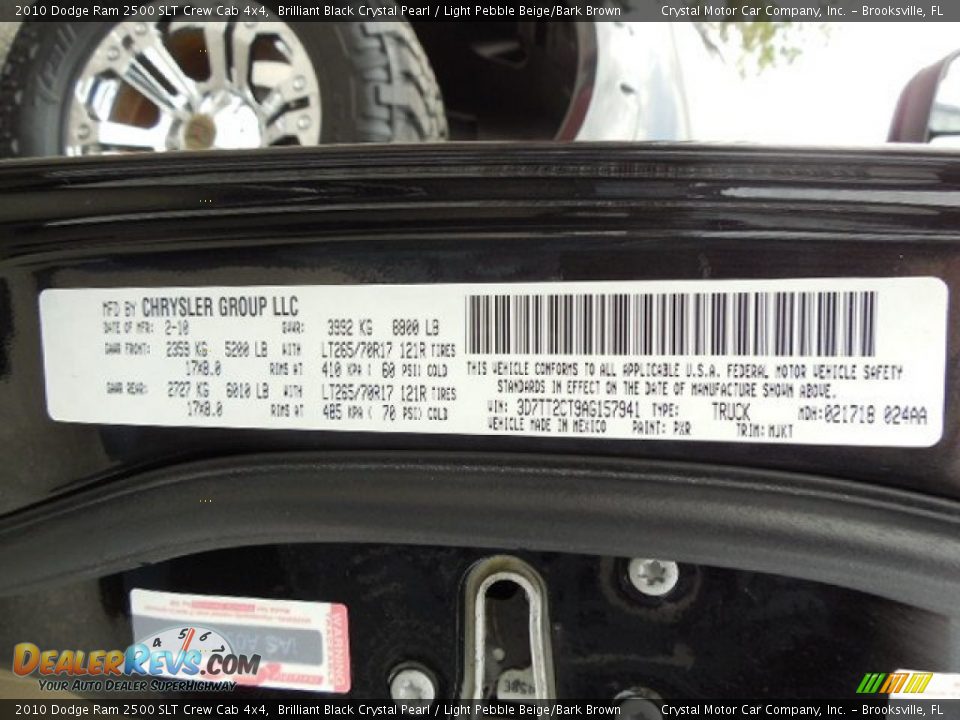 2010 Dodge Ram 2500 SLT Crew Cab 4x4 Brilliant Black Crystal Pearl / Light Pebble Beige/Bark Brown Photo #23