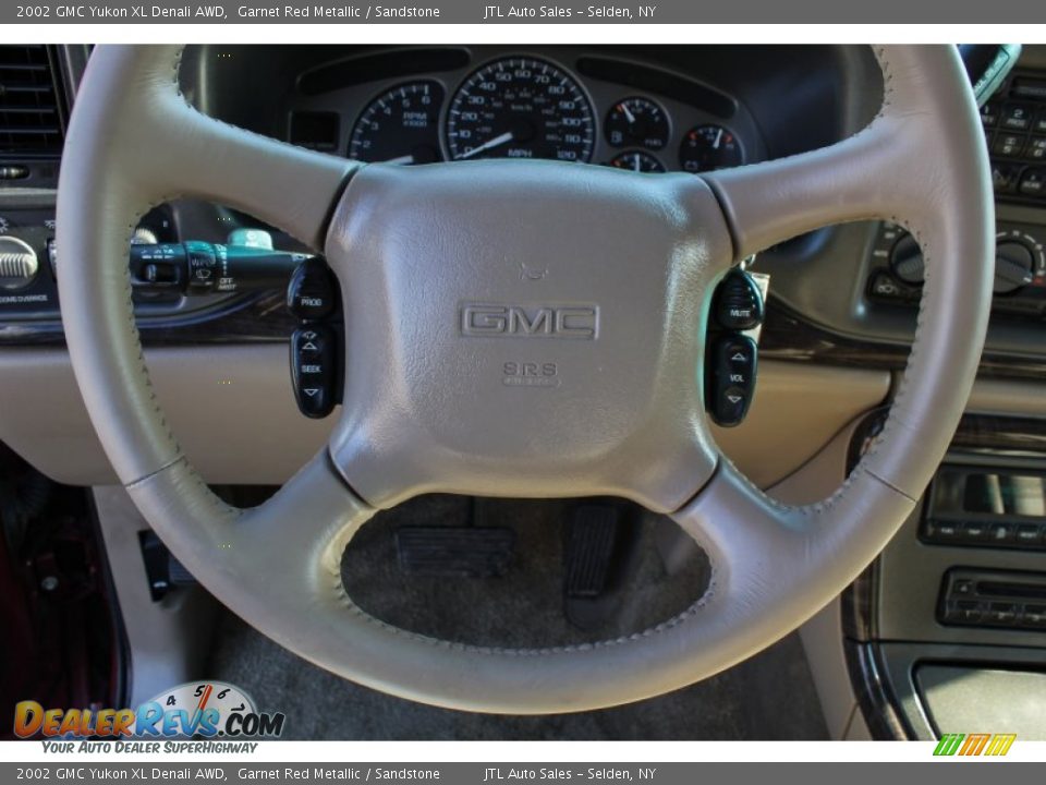 2002 GMC Yukon XL Denali AWD Garnet Red Metallic / Sandstone Photo #16