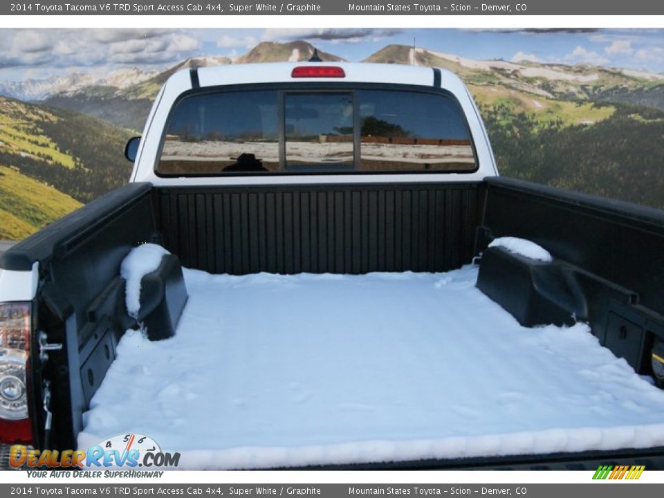 2014 Toyota Tacoma V6 TRD Sport Access Cab 4x4 Super White / Graphite Photo #9
