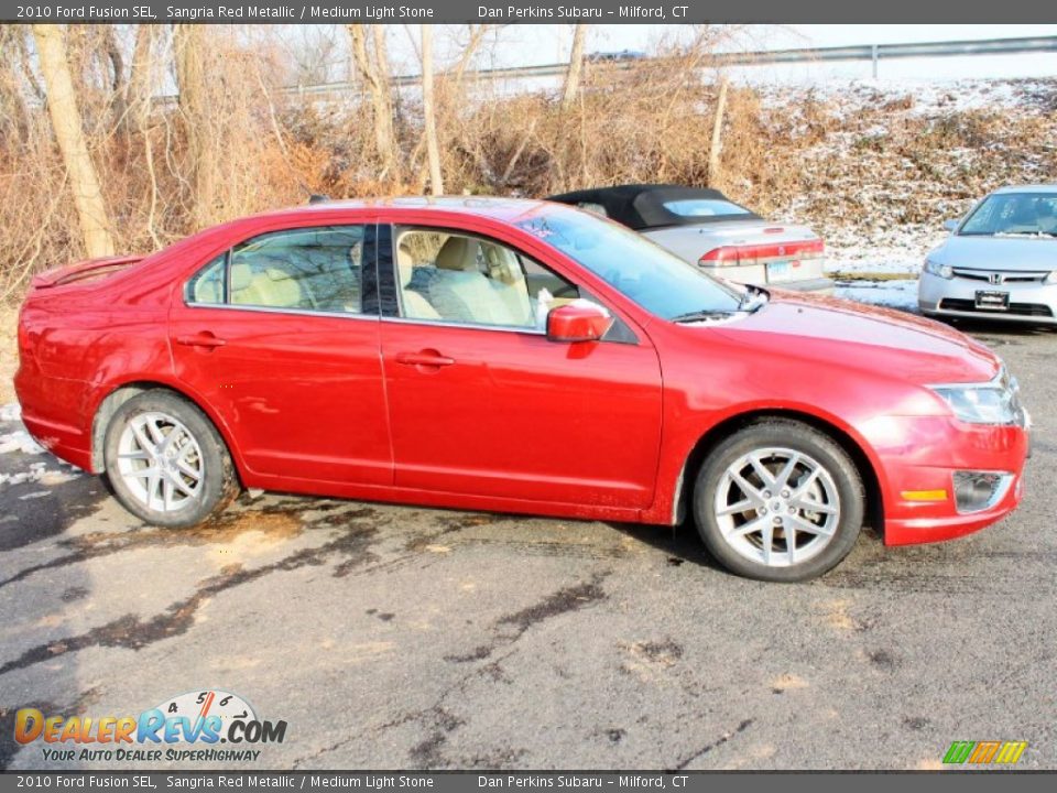 2010 Ford Fusion SEL Sangria Red Metallic / Medium Light Stone Photo #4