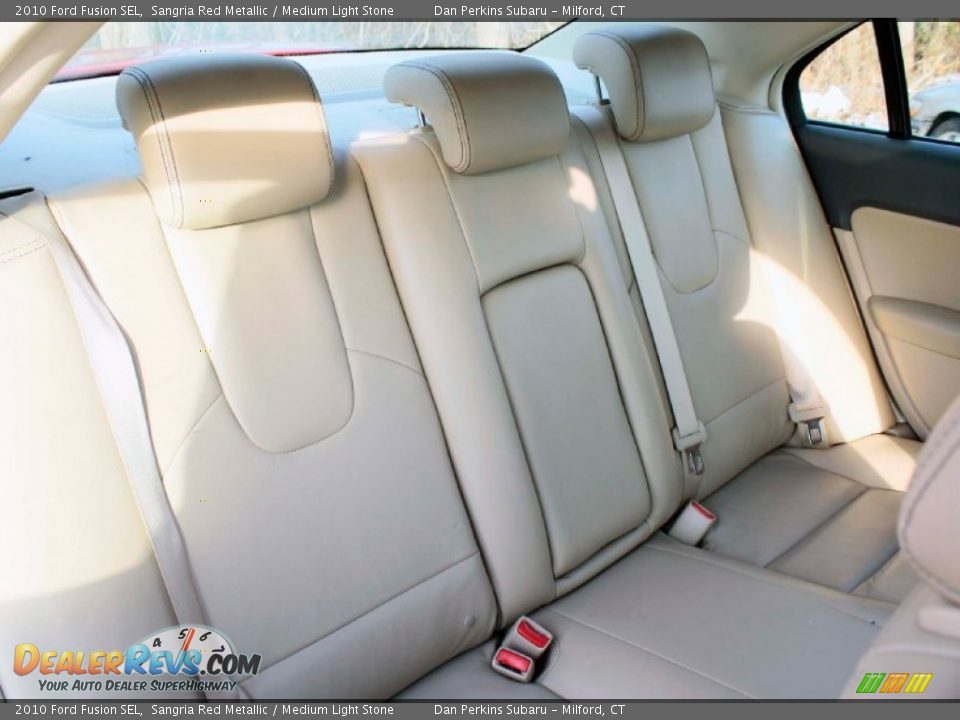 2010 Ford Fusion SEL Sangria Red Metallic / Medium Light Stone Photo #16
