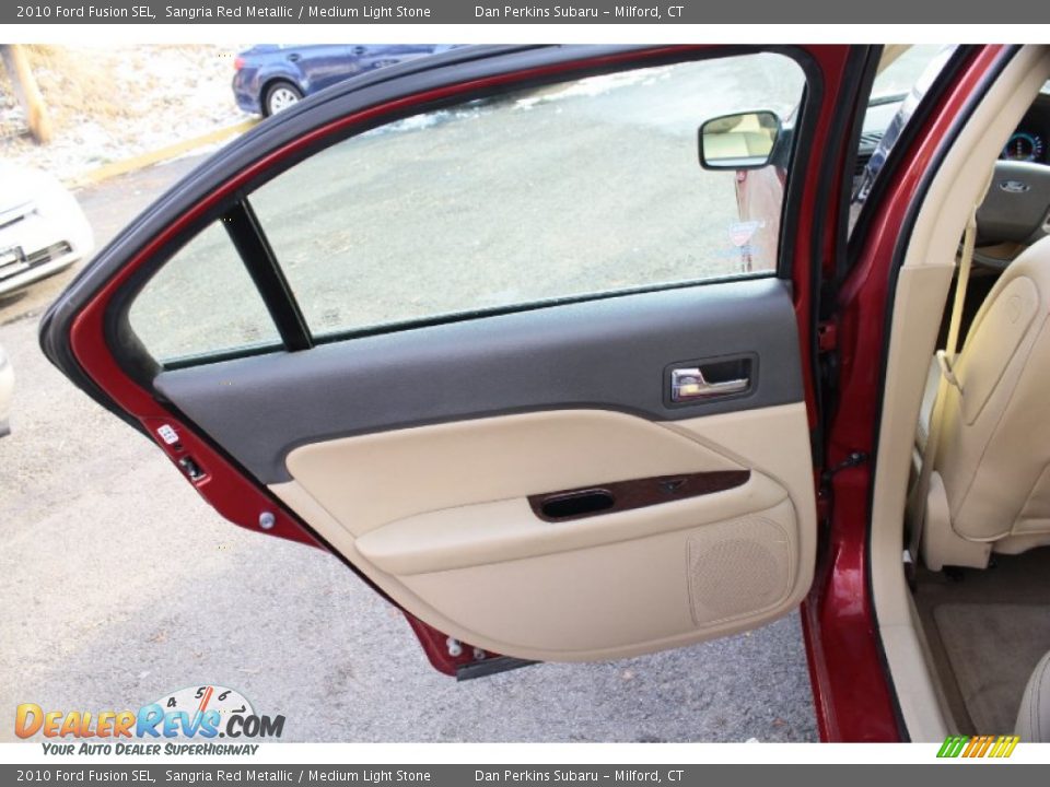 2010 Ford Fusion SEL Sangria Red Metallic / Medium Light Stone Photo #20