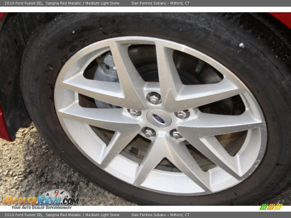 2010 Ford Fusion SEL Sangria Red Metallic / Medium Light Stone Photo #21