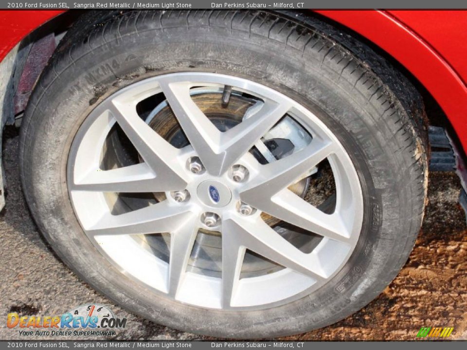2010 Ford Fusion SEL Sangria Red Metallic / Medium Light Stone Photo #24
