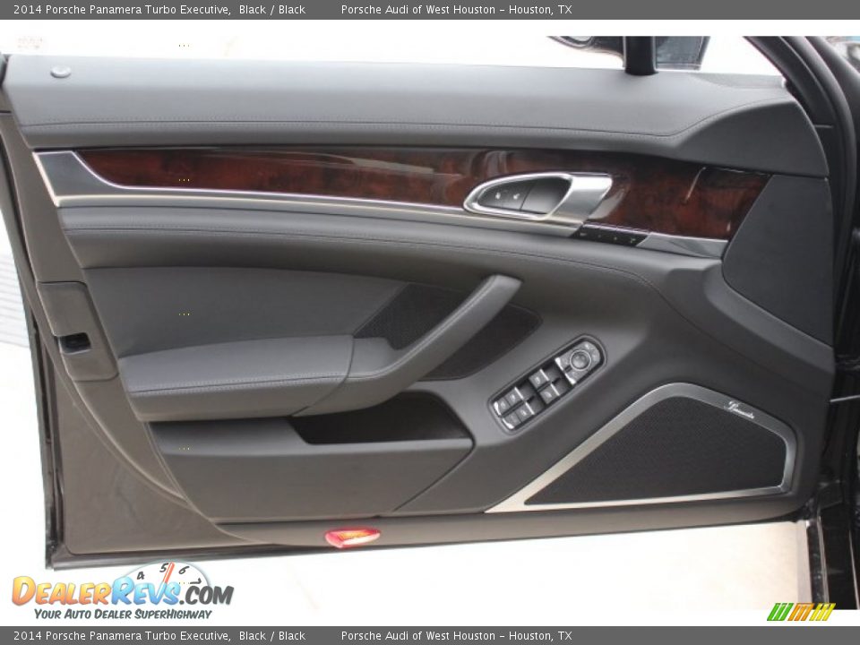 Door Panel of 2014 Porsche Panamera Turbo Executive Photo #10