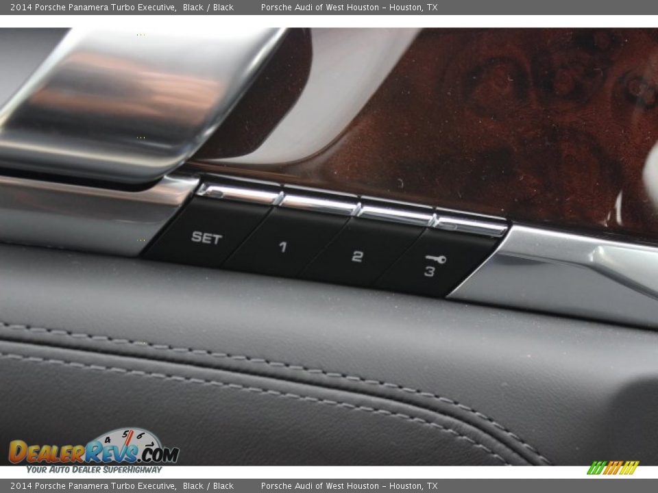 Controls of 2014 Porsche Panamera Turbo Executive Photo #11