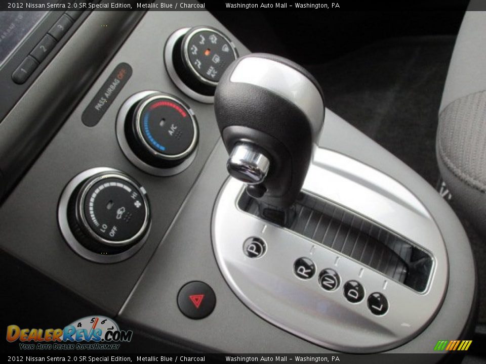 2012 Nissan Sentra 2.0 SR Special Edition Metallic Blue / Charcoal Photo #15