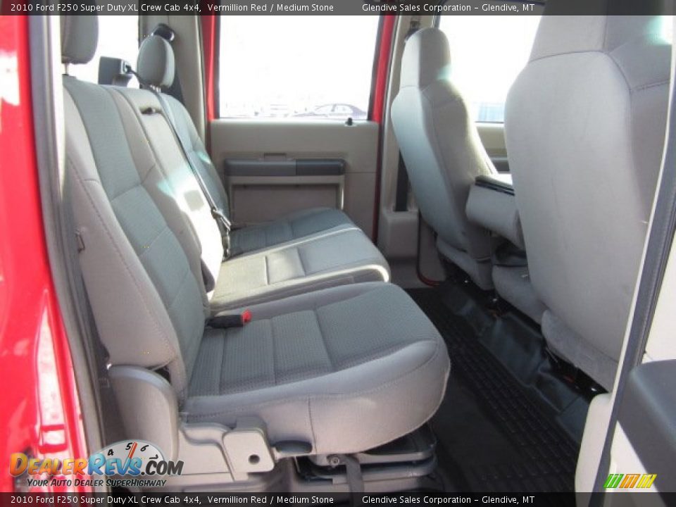 2010 Ford F250 Super Duty XL Crew Cab 4x4 Vermillion Red / Medium Stone Photo #13