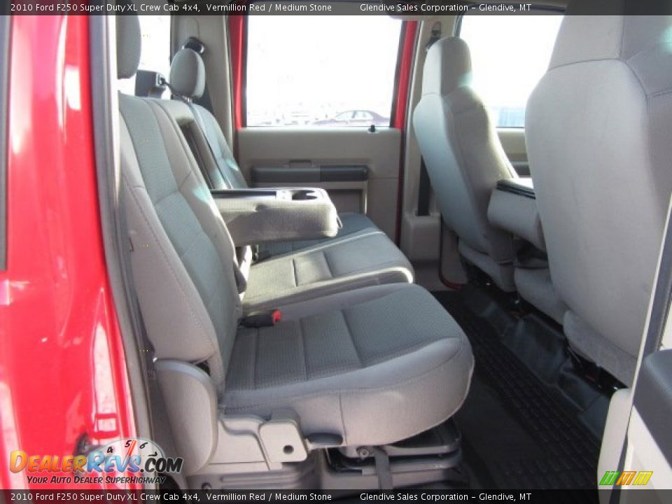 2010 Ford F250 Super Duty XL Crew Cab 4x4 Vermillion Red / Medium Stone Photo #14