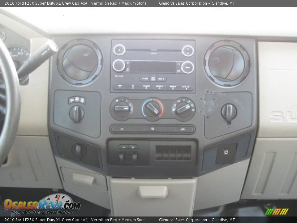 2010 Ford F250 Super Duty XL Crew Cab 4x4 Vermillion Red / Medium Stone Photo #17