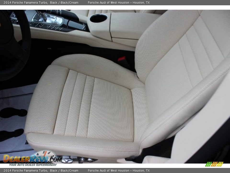 Front Seat of 2014 Porsche Panamera Turbo Photo #14