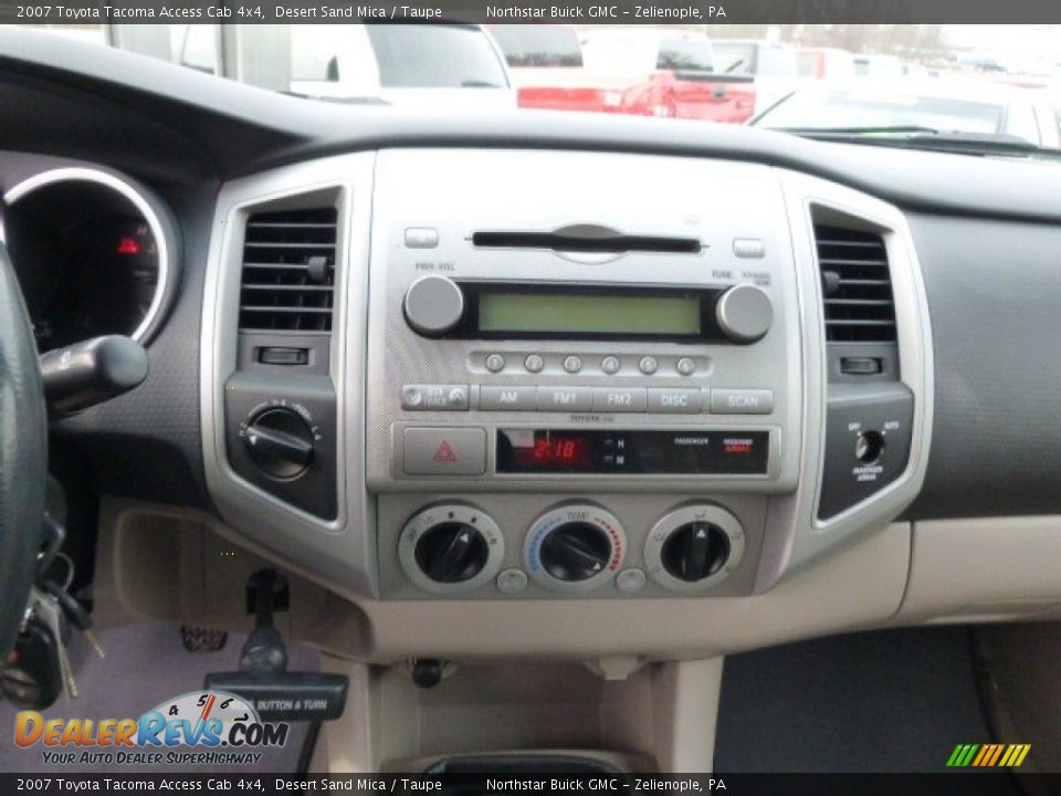 2007 Toyota Tacoma Access Cab 4x4 Desert Sand Mica / Taupe Photo #16
