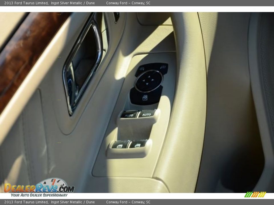2013 Ford Taurus Limited Ingot Silver Metallic / Dune Photo #16