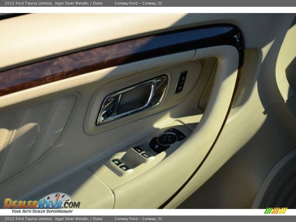 2013 Ford Taurus Limited Ingot Silver Metallic / Dune Photo #17