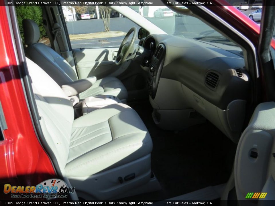 2005 Dodge Grand Caravan SXT Inferno Red Crystal Pearl / Dark Khaki/Light Graystone Photo #10