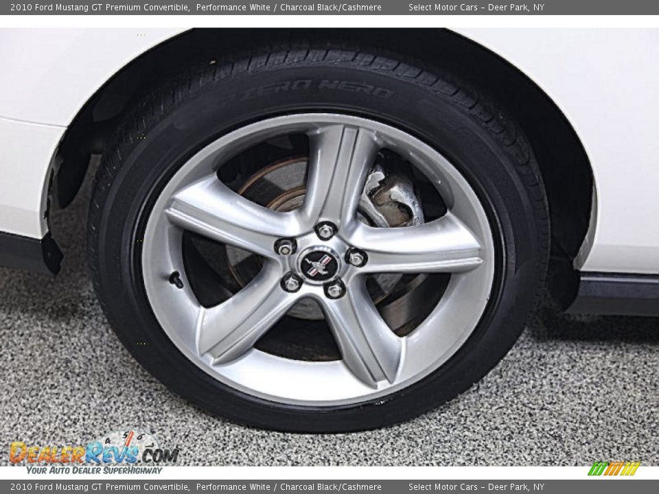 2010 Ford Mustang GT Premium Convertible Performance White / Charcoal Black/Cashmere Photo #7