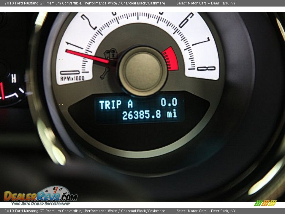 2010 Ford Mustang GT Premium Convertible Performance White / Charcoal Black/Cashmere Photo #13