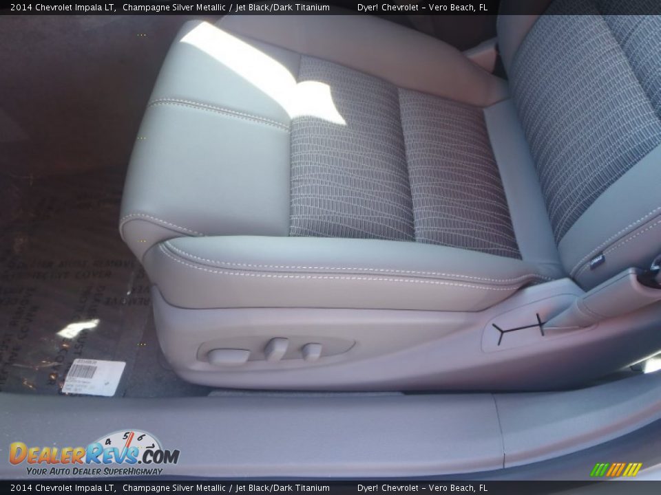2014 Chevrolet Impala LT Champagne Silver Metallic / Jet Black/Dark Titanium Photo #11