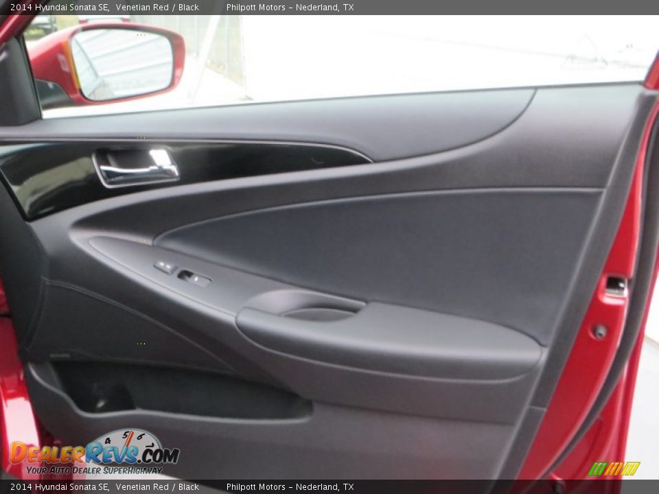 2014 Hyundai Sonata SE Venetian Red / Black Photo #17