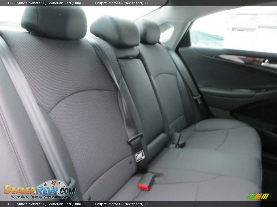 2014 Hyundai Sonata SE Venetian Red / Black Photo #21