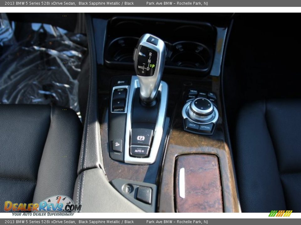2013 BMW 5 Series 528i xDrive Sedan Black Sapphire Metallic / Black Photo #15