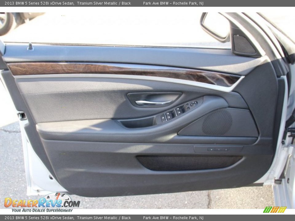 2013 BMW 5 Series 528i xDrive Sedan Titanium Silver Metallic / Black Photo #9