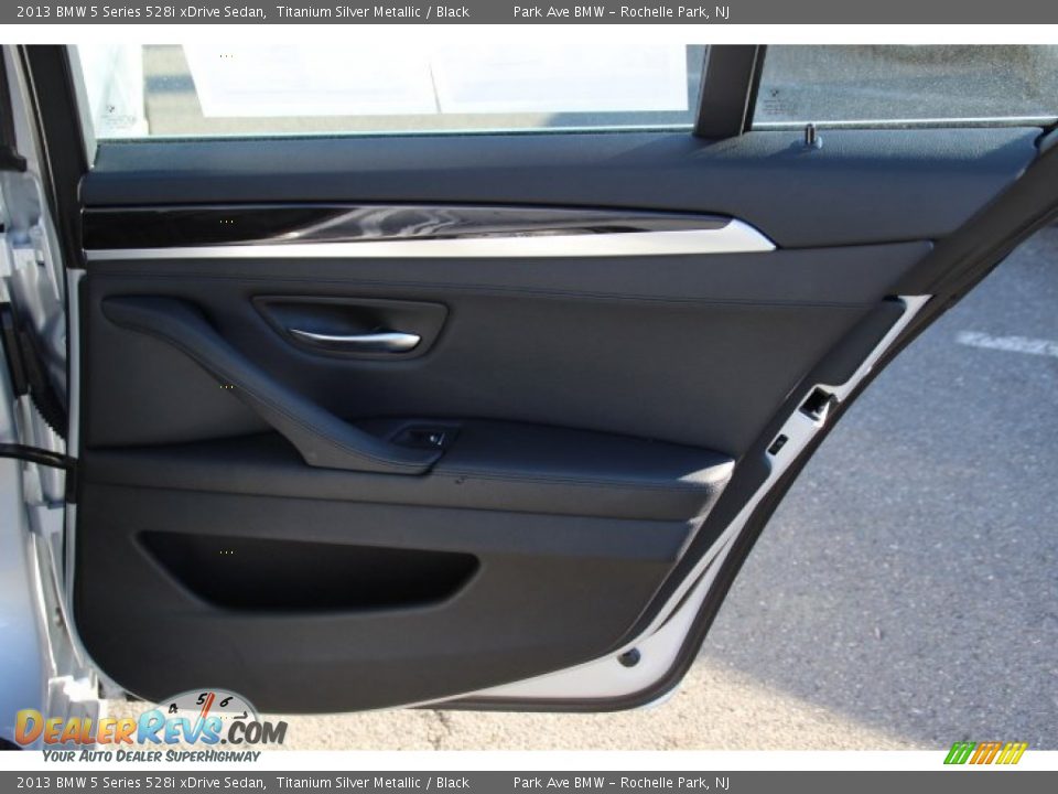 2013 BMW 5 Series 528i xDrive Sedan Titanium Silver Metallic / Black Photo #23