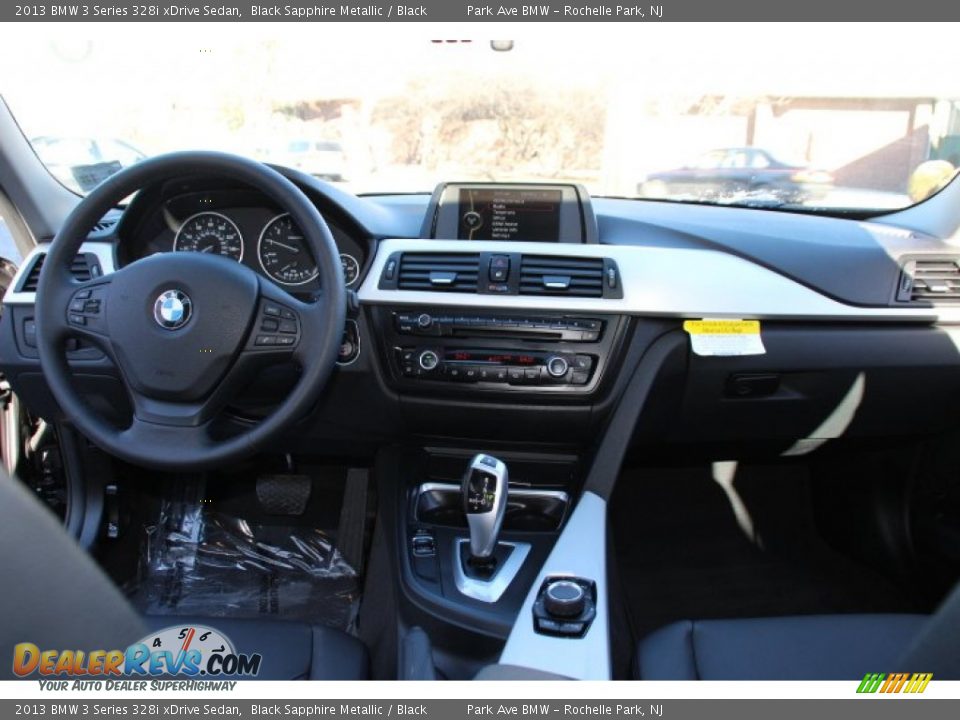 2013 BMW 3 Series 328i xDrive Sedan Black Sapphire Metallic / Black Photo #13