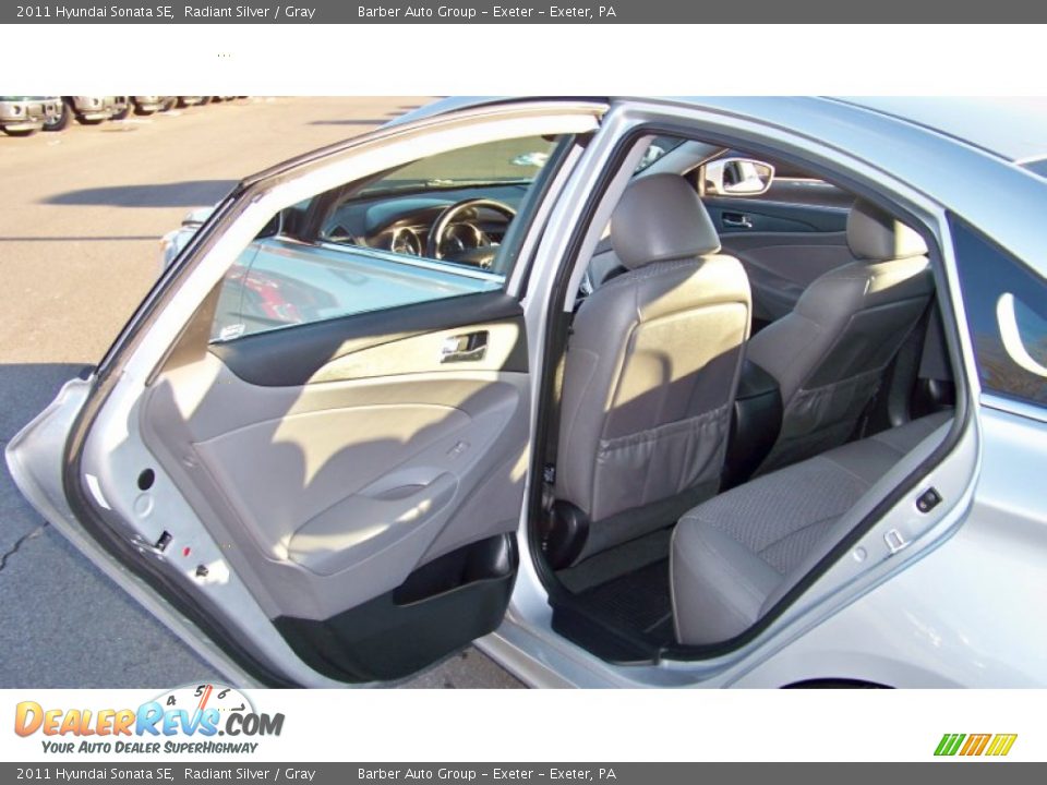 2011 Hyundai Sonata SE Radiant Silver / Gray Photo #14
