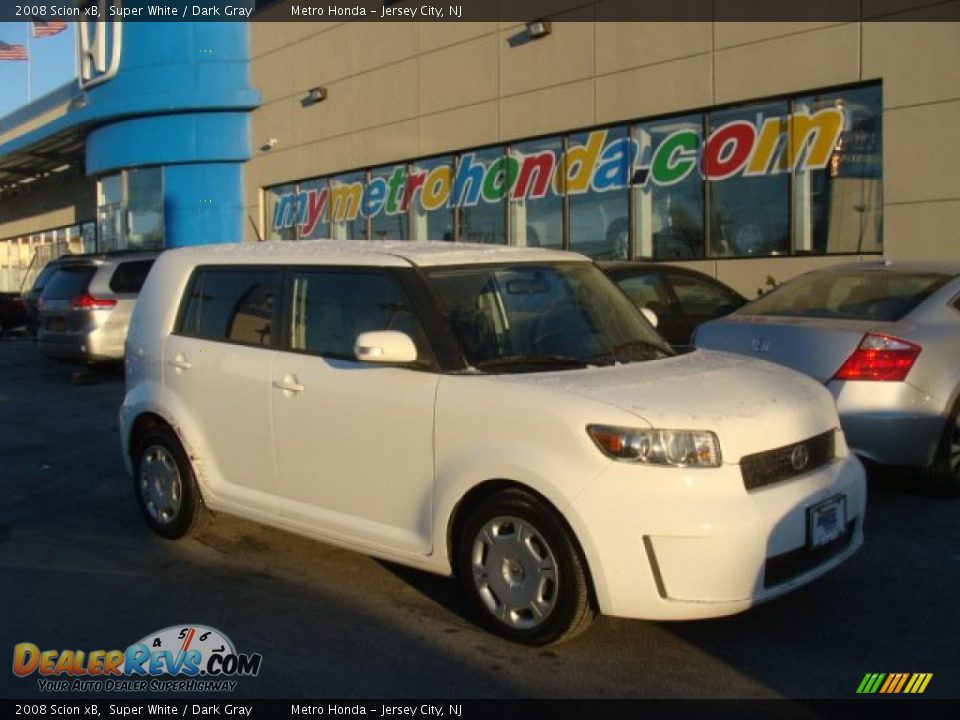 2008 Scion xB Super White / Dark Gray Photo #1