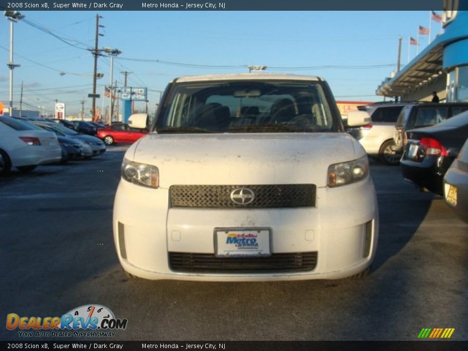 2008 Scion xB Super White / Dark Gray Photo #2