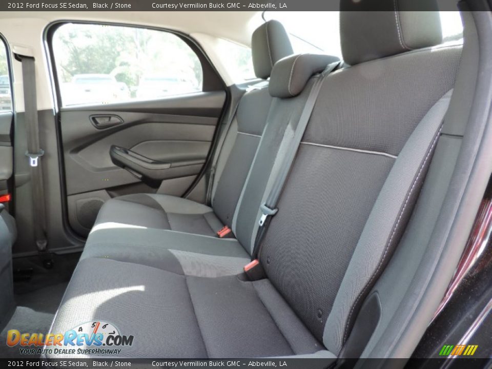 2012 Ford Focus SE Sedan Black / Stone Photo #8