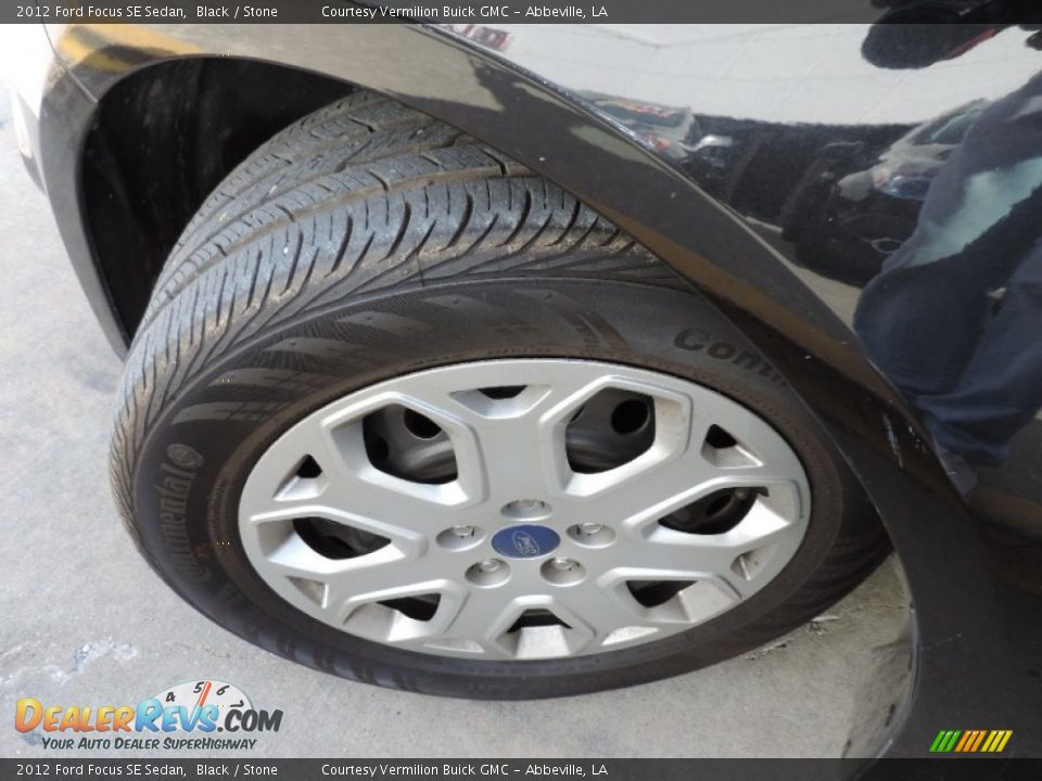 2012 Ford Focus SE Sedan Black / Stone Photo #18