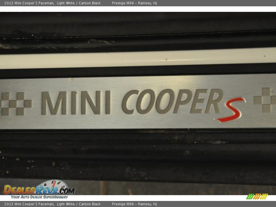 2013 Mini Cooper S Paceman Light White / Carbon Black Photo #23