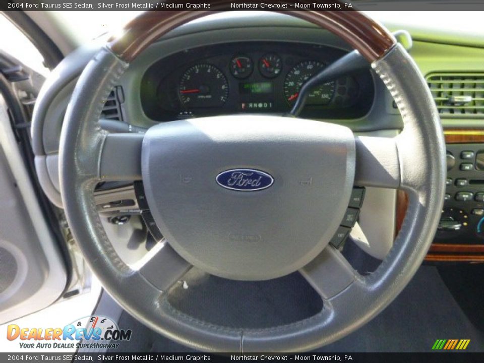 2004 Ford Taurus SES Sedan Silver Frost Metallic / Medium Graphite Photo #17