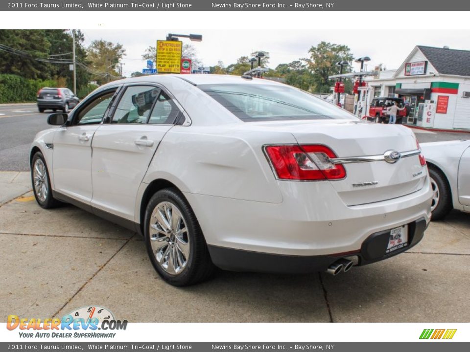 2011 Ford Taurus Limited White Platinum Tri-Coat / Light Stone Photo #4