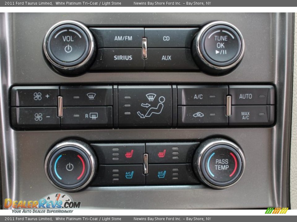 2011 Ford Taurus Limited White Platinum Tri-Coat / Light Stone Photo #14