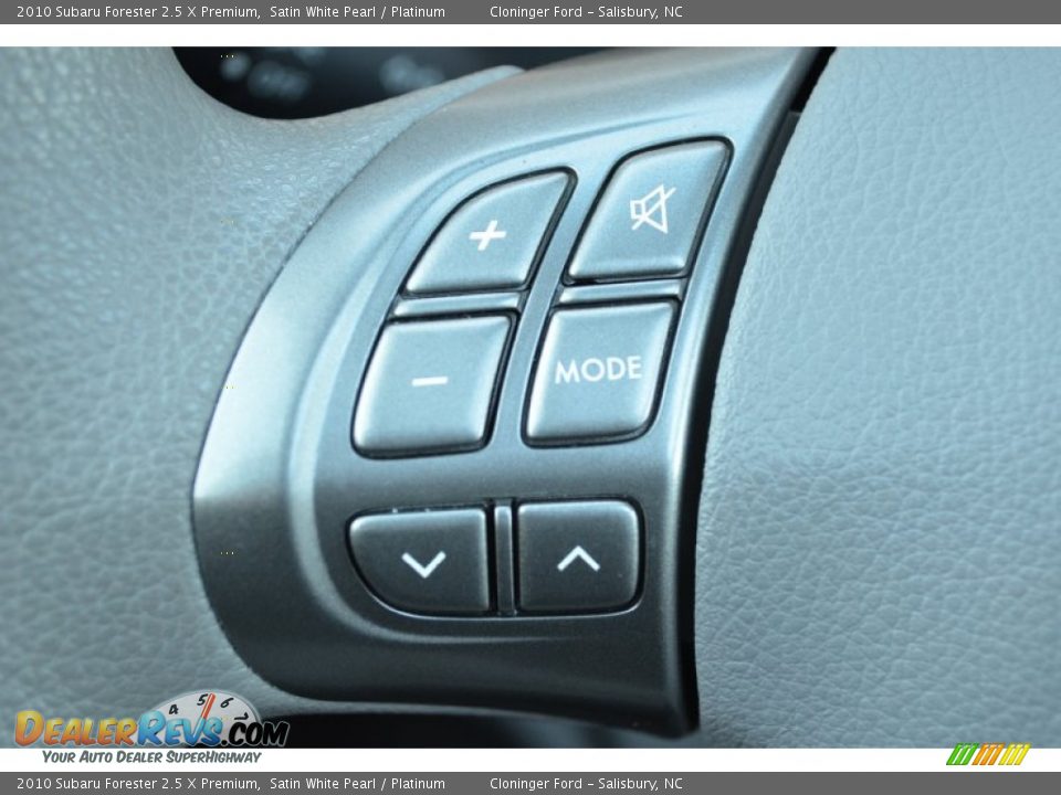 2010 Subaru Forester 2.5 X Premium Satin White Pearl / Platinum Photo #28