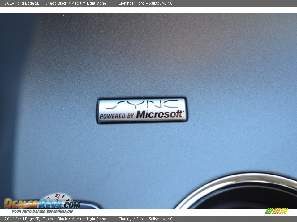 2014 Ford Edge SE Tuxedo Black / Medium Light Stone Photo #14