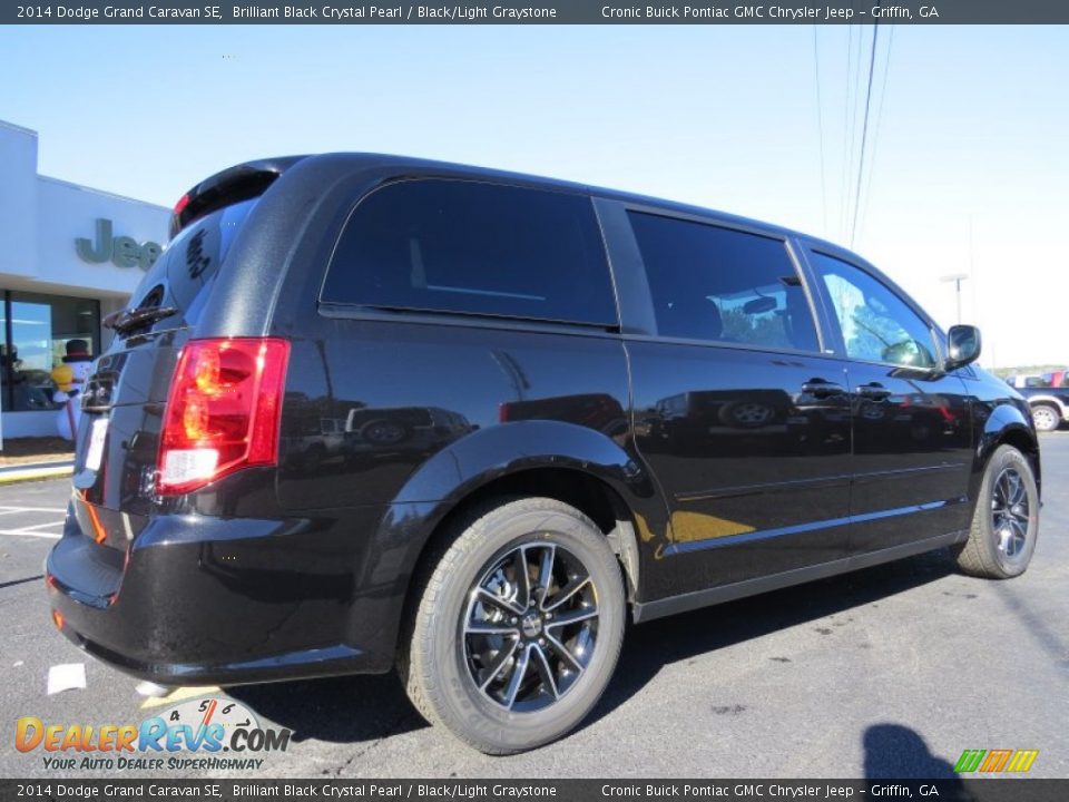 2014 Dodge Grand Caravan SE Brilliant Black Crystal Pearl / Black/Light Graystone Photo #7