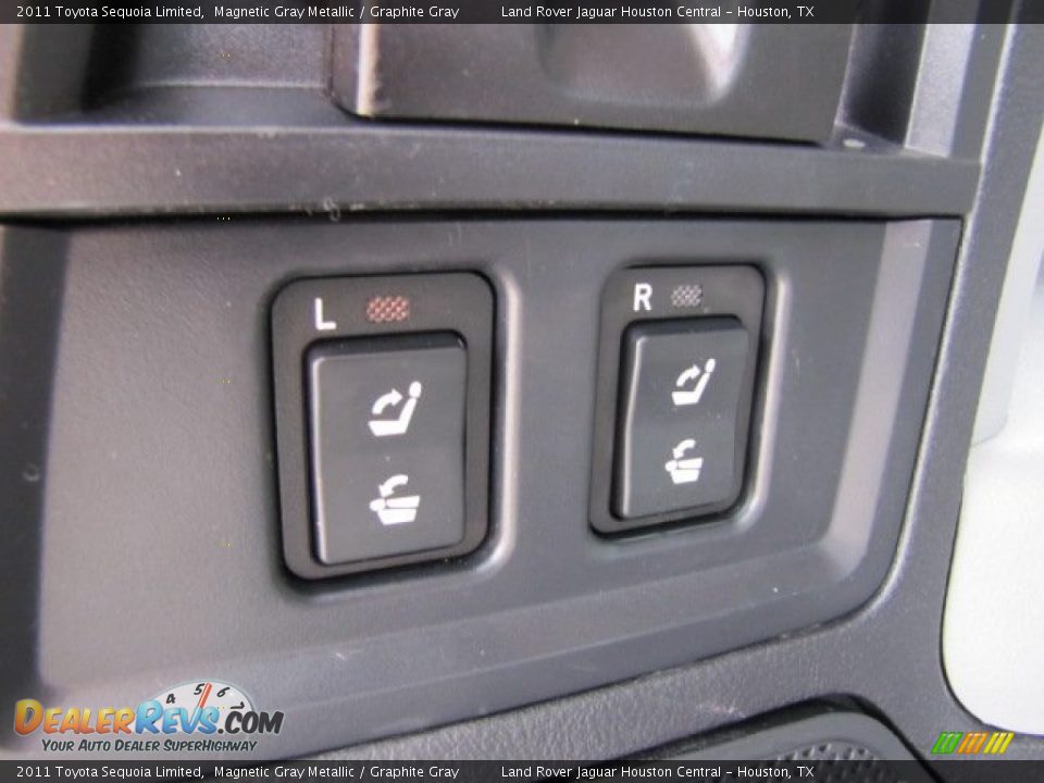 Controls of 2011 Toyota Sequoia Limited Photo #35