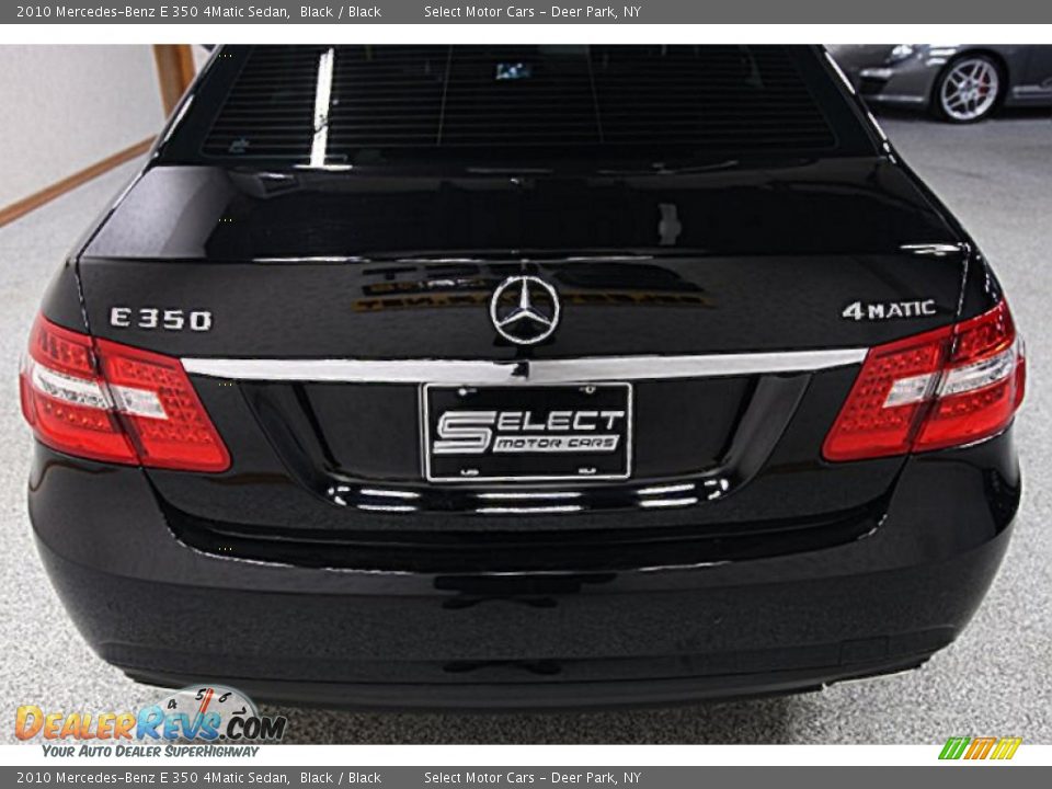 2010 Mercedes-Benz E 350 4Matic Sedan Black / Black Photo #5