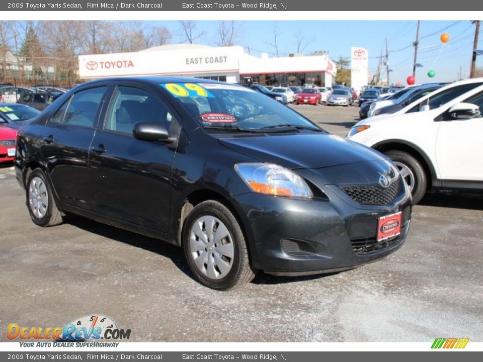 2009 Toyota Yaris Sedan Flint Mica / Dark Charcoal Photo #1